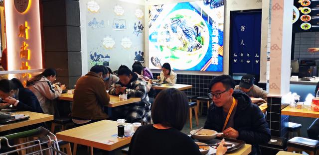 开米线店需要投资多少钱（开个米线店怎么样）-网赚资源网