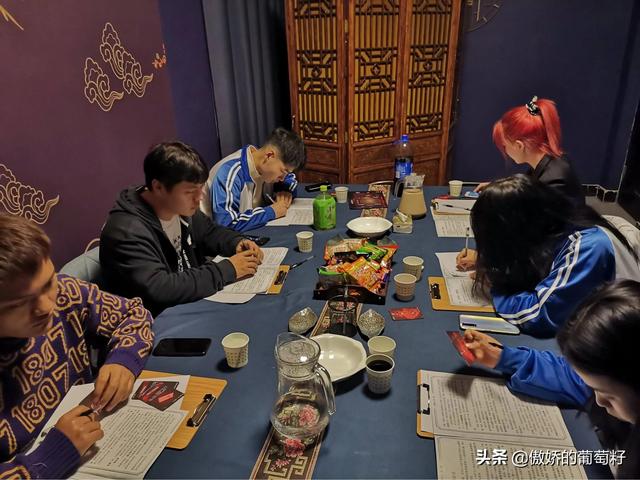 剧本杀隐藏着灰色产业（剧本杀存在着的行业乱象）-网赚资源网